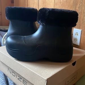 Noize Vegan black rubber boots. Worn once.